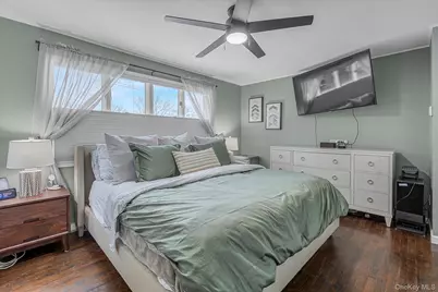 10 Peachtree Lane, Huntington Station, NY 11746 - Photo 13