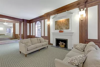 8451 Beverly Road #1A 10 1U 2U 4N, Kew Gardens, NY 11415 - Photo 5