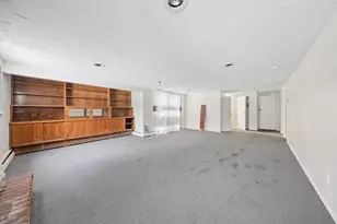 14 Jeffrey Ln, Great Neck, NY 11020 - Photo 13