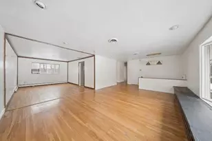 14 Jeffrey Ln, Great Neck, NY 11020 - Photo 3