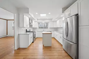 14 Jeffrey Ln, Great Neck, NY 11020 - Photo 7