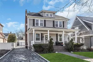 86 Taft Ave, Lynbrook, NY 11563 - Photo 3