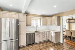 86 Taft Ave, Lynbrook, NY 11563 - Photo 13