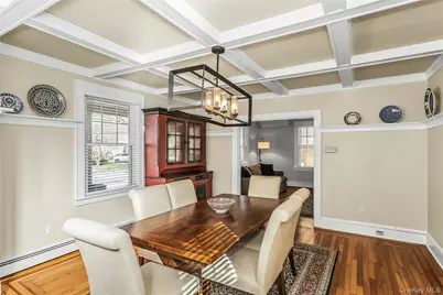 86 Taft Avenue, Lynbrook, NY 11563 - Photo 9