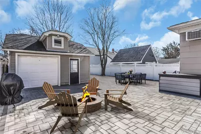 86 Taft Avenue, Lynbrook, NY 11563 - Photo 25