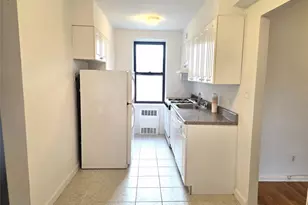 302 96th St, Brooklyn, NY 11209 - Photo 5