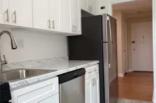 24 Mulford Pl, Hempstead, NY 11550 - Photo 21