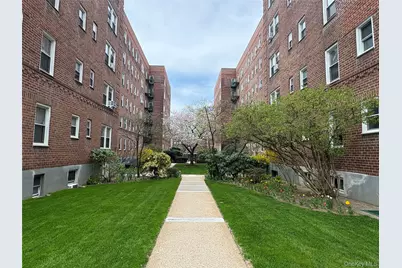 24 Mulford Place #6A, Hempstead, NY 11550 - Photo 9