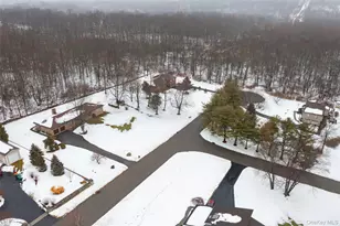 21 Lounsbury Dr, Baldwin Place, NY 10505 - Photo 3