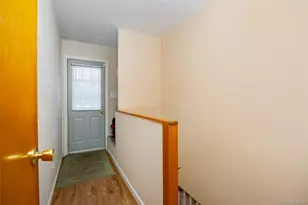 21 Lounsbury Dr, Baldwin Place, NY 10505 - Photo 29