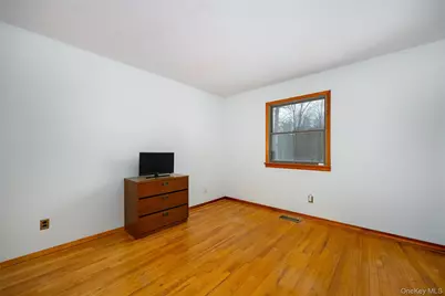 21 Lounsbury Drive, Baldwin Place, NY 10505 - Photo 21