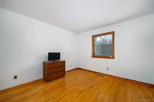 21 Lounsbury Dr, Baldwin Place, NY 10505 - Photo 21