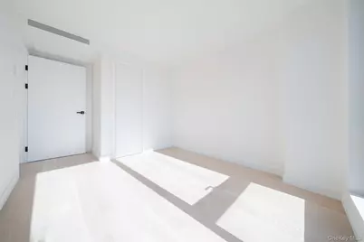 144-49 Northern Blvd #213, Flushing, NY 11354 - Photo 7