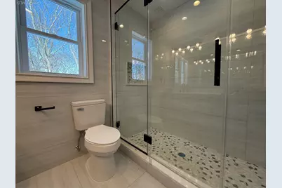 89 C Mt Sinai Coram Road, Coram, NY 11727 - Photo 17