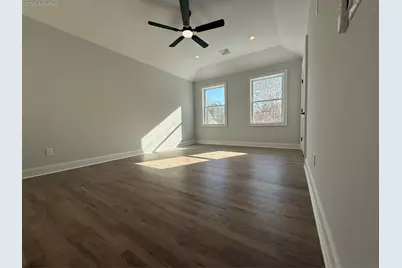 89 C Mt Sinai Coram Road, Coram, NY 11727 - Photo 13