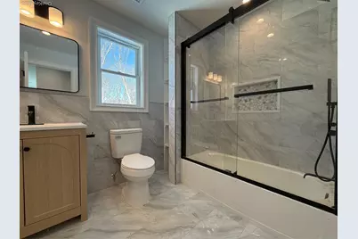 89 C Mt Sinai Coram Road, Coram, NY 11727 - Photo 23