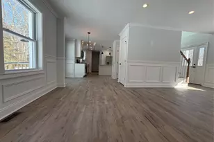 89 C Mt Sinai Coram Rd, Coram, NY 11727 - Photo 9