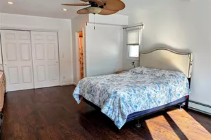 36 Robin Ln, Levittown, NY 11756 - Photo 15