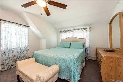 36 Robin Lane, Levittown, NY 11756 - Photo 17