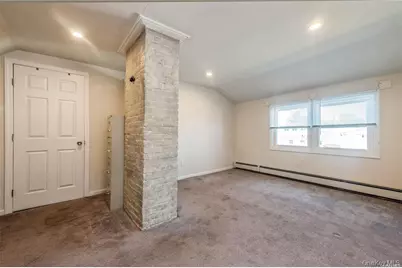 36 Robin Lane, Levittown, NY 11756 - Photo 17