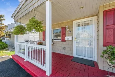 36 Robin Lane, Levittown, NY 11756 - Photo 3