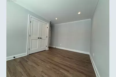 89 B Mt Sinai Coram Road, Coram, NY 11727 - Photo 19