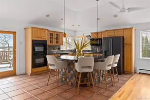 177 Great Rock Dr, Wading River, NY 11792 - Photo 5