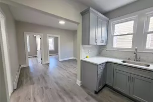 147 Jericho Tpke, Mineola, NY 11501 - Photo 3