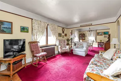 70 Lyon Place, Lynbrook, NY 11563 - Photo 3
