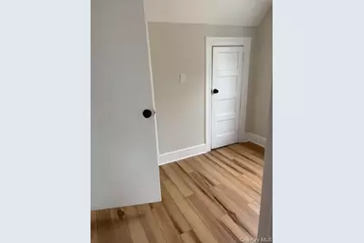 26 N Terrace Avenue, Mount Vernon, NY 10550 - Photo 3