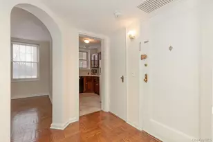 1340 Midland Ave, Bronxville, NY 10708 - Photo 3