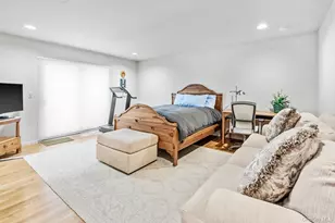 34 Park Cir, Quogue, NY 11959 - Photo 11