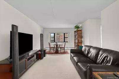 200 Diplomat Drive #3M, Mount Kisco, NY 10549 - Photo 3