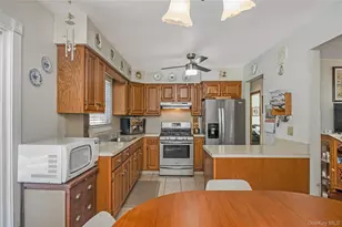 161 Irving Ave, North Babylon, NY 11703 - Photo 7