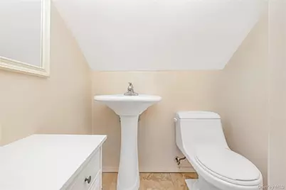 161 Irving Avenue, North Babylon, NY 11703 - Photo 13