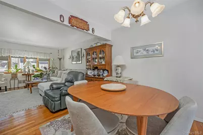 161 Irving Avenue, North Babylon, NY 11703 - Photo 5