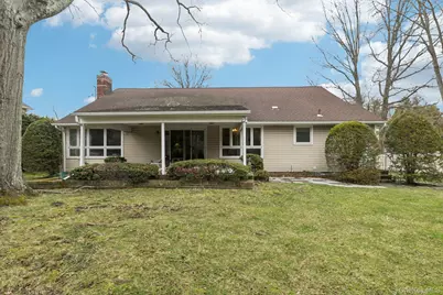 192 Bengeyfield Drive, East Williston, NY 11596 - Photo 19