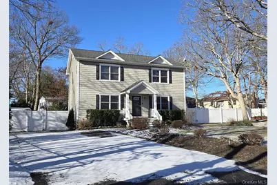 100 Lake Promenade, Ronkonkoma, NY 11779 - Photo 1