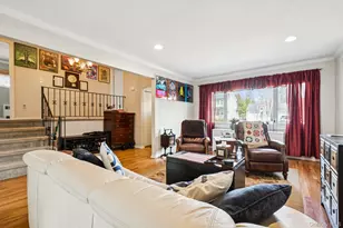 168 Glenmore St, East Williston, NY 11596 - Photo 3