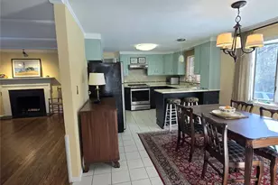 30 Tappen Dr, Melville, NY 11747 - Photo 7