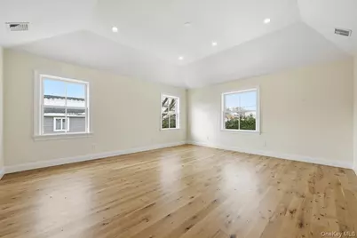 135 Adams Street, Garden City, NY 11530 - Photo 21