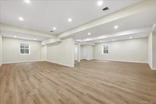 135 Adams St, Garden City, NY 11530 - Photo 31
