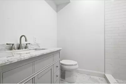 135 Adams Street, Garden City, NY 11530 - Photo 33