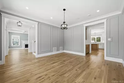 135 Adams Street, Garden City, NY 11530 - Photo 5