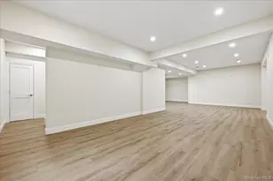 135 Adams St, Garden City, NY 11530 - Photo 33