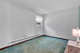 191 N Albany Ave, Massapequa, NY 11758 - Photo 15