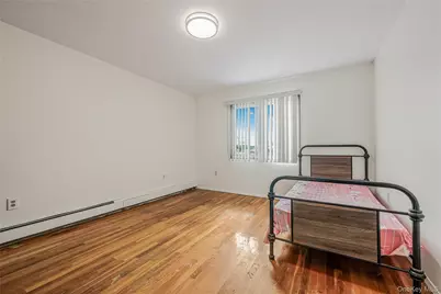 60 Saint Johns Avenue, Valley Stream, NY 11580 - Photo 35