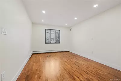 60 Saint Johns Avenue, Valley Stream, NY 11580 - Photo 9