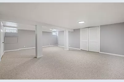 340 Westchester Avenue, West Babylon, NY 11704 - Photo 33