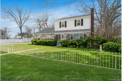 340 Westchester Avenue, West Babylon, NY 11704 - Photo 37